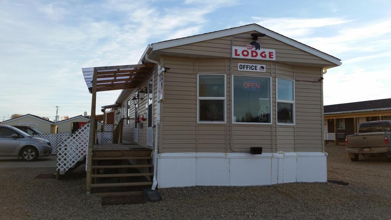 Shaunavon 熊窝旅舍汽车旅馆 外观 照片